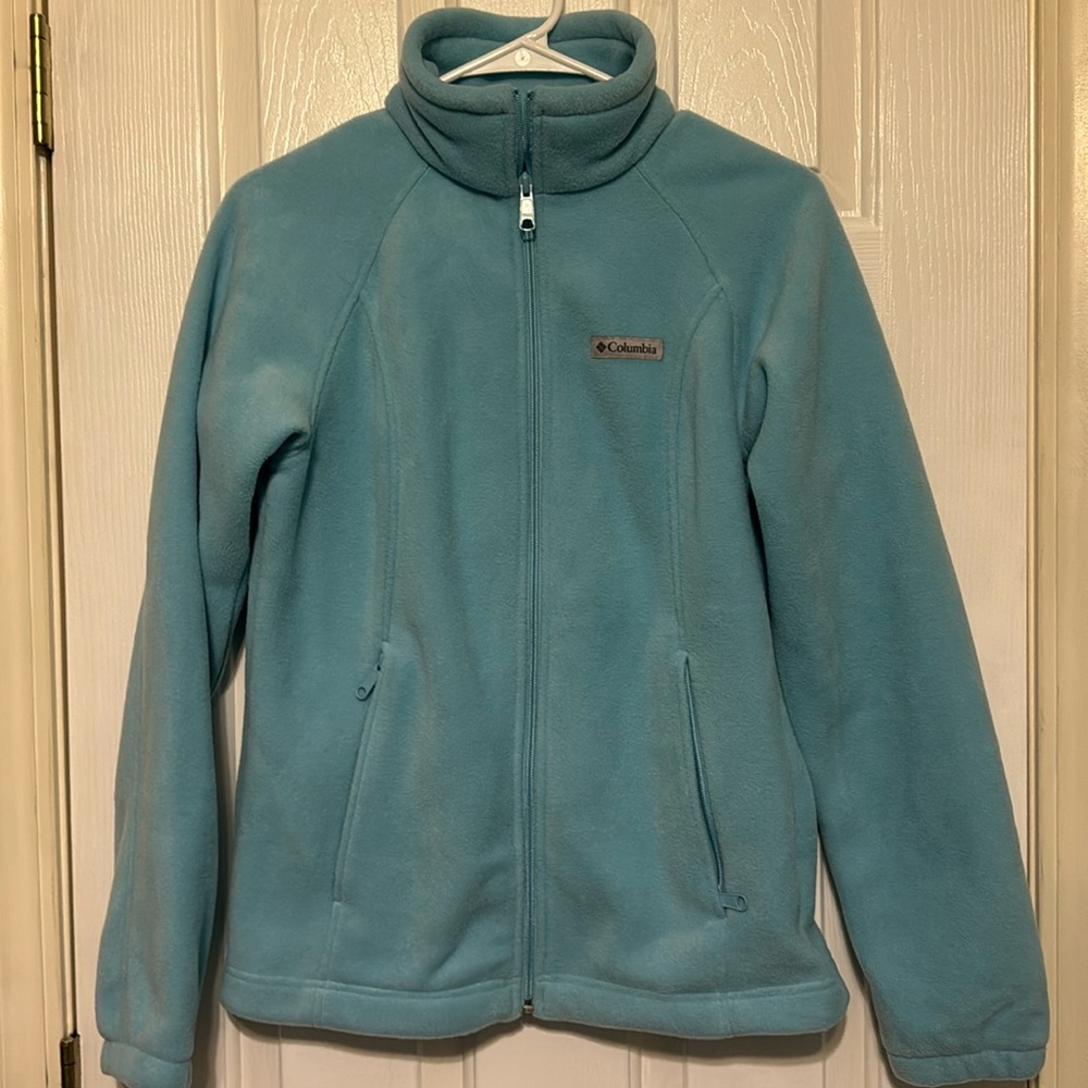 Columbia ladies front zip jacket, size medium